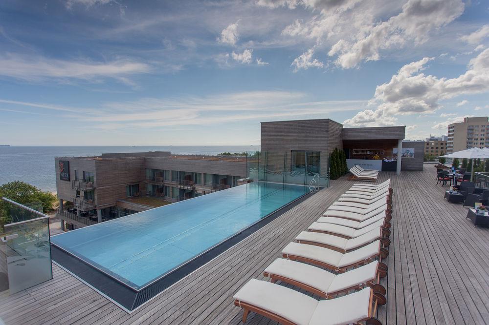 Hotel Marriott & 4*