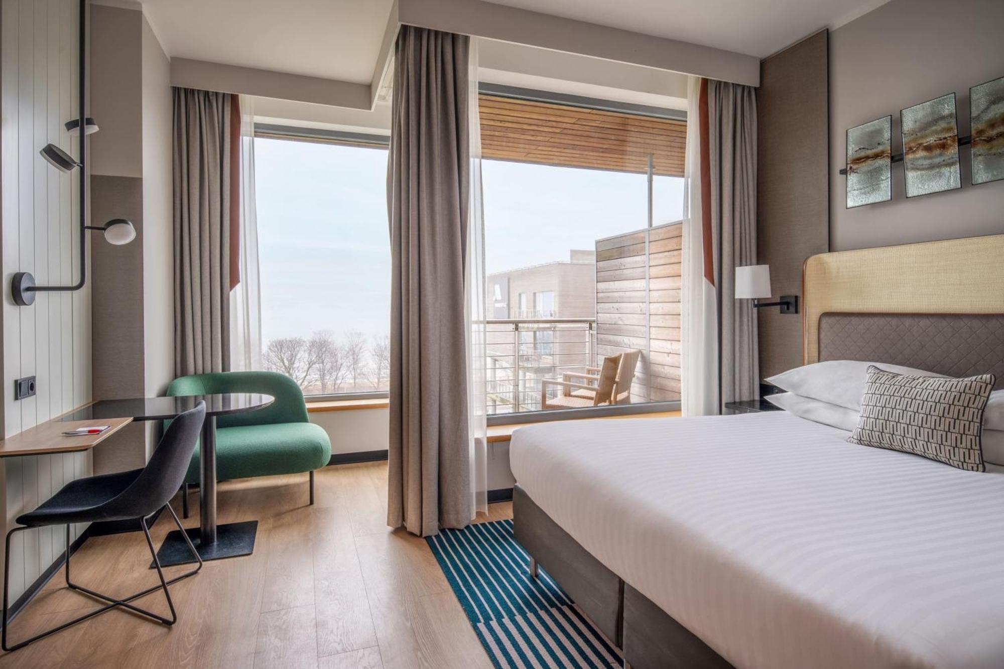 Marriott & 4*